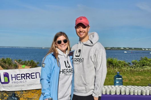 Newport 10 Miler water station volunteers Newport 10 Miler water station volunteers