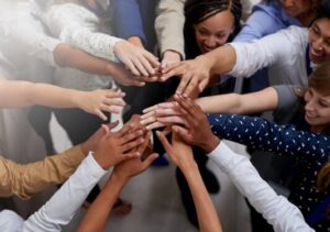 People Coming Togethe People Coming Together